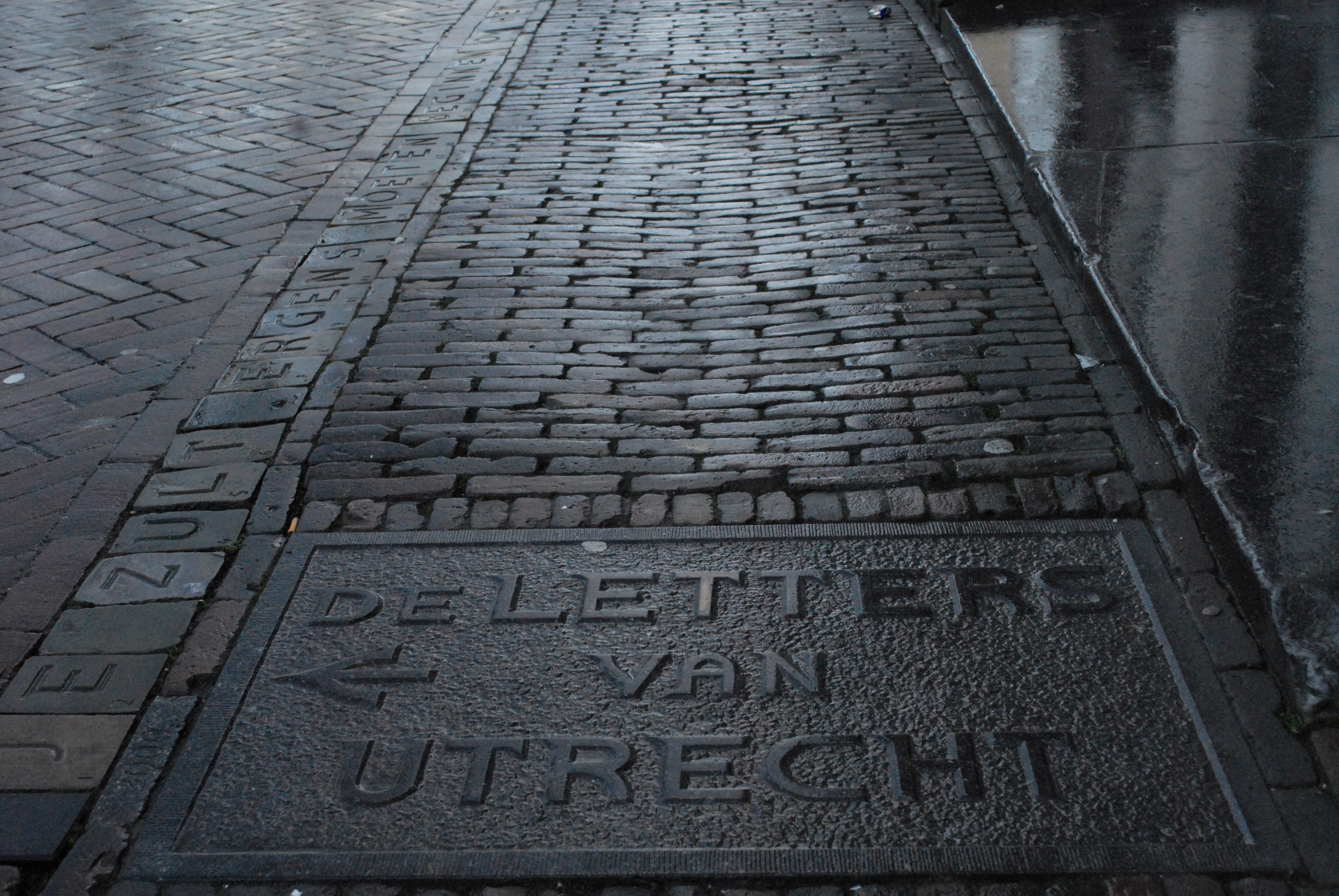De letters van Utrecht Straatpoëzie De letters van Utrecht Straatpoëzie